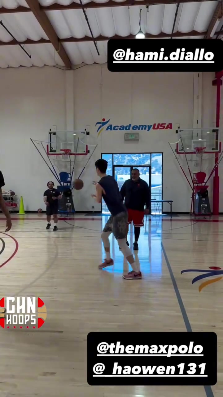 mksports体育看看效果！迪亚洛和郭昊文一起在洛杉矶特训